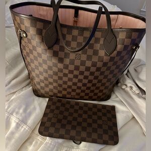 Louis Vuitton Neverfull